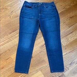 Sonoma Skinny Jeans Medium Wash Size 12 (Tag Missing – See Measurements)